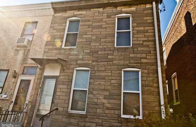 4150 FREELAND AVENUE photos photos