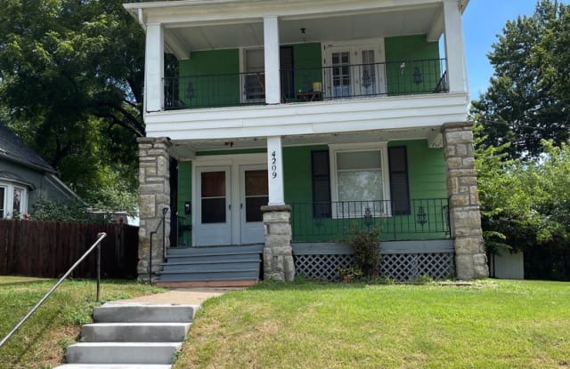 4209 Holly, Unit A - 4209 Holly Street, Kansas City, MO 64111
