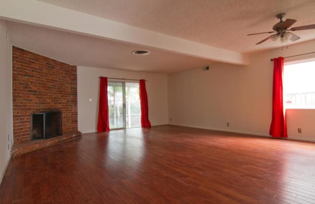 6550 Gaviota Avenue - 6550 Gaviota Avenue, Los Angeles, CA 91406
