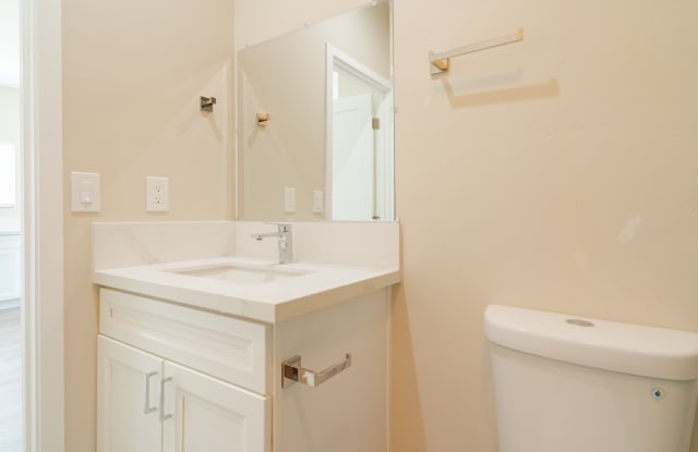 6402 Shane Place - Unit 2 photos photos