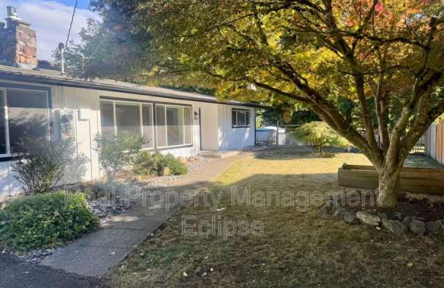 14722 84th Ave NE - 14722 84th Avenue Northeast, Kenmore, WA 98028