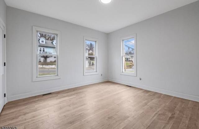 120 High St Gallery 3