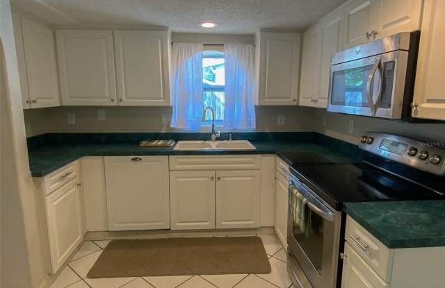7506 CUMBER DRIVE Gallery 3