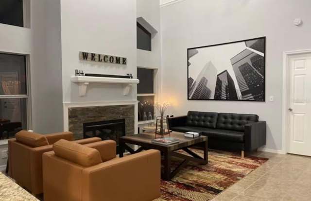 102 W FREDERICK Avenue Gallery 3