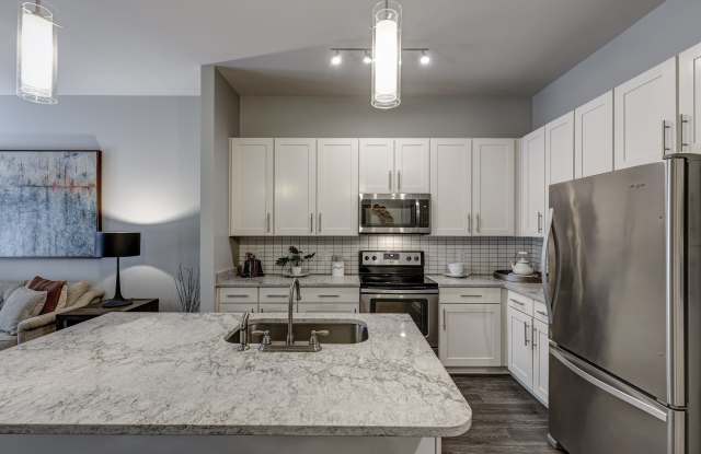 1400 Chestnut Apartments Gallery 4