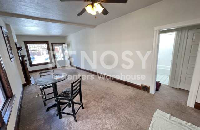 Charming 1 Bed / 1 Bath Duplex with basement Near Washington Park – Available Now! Gallery 3
