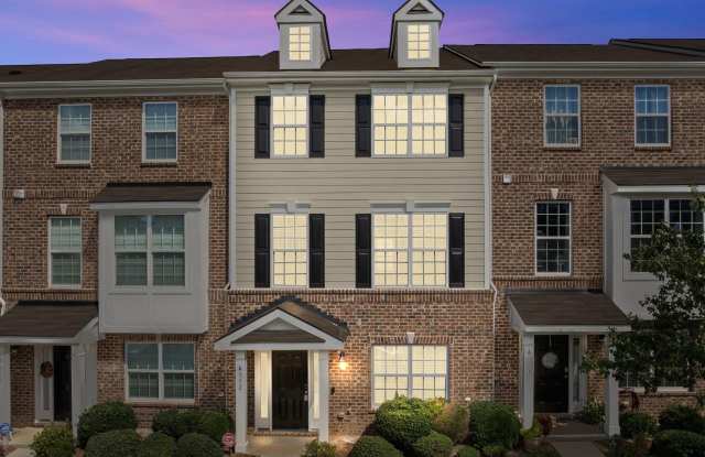 6052 Kentworth Drive photos photos