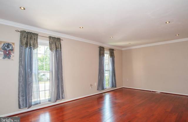 6500 WESTMORE CT Gallery 3