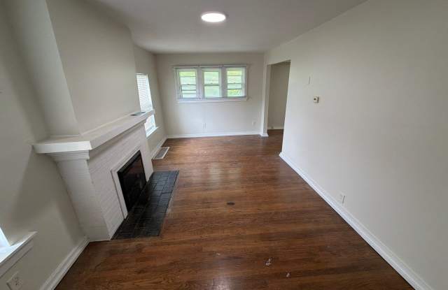 4427 Agnes Avenue Gallery 2