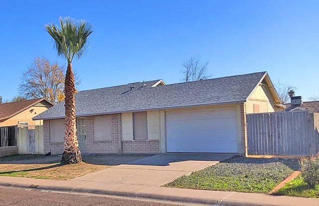 1547 W Kerry Ln - 1547 West Kerry Lane, Phoenix, AZ 85027