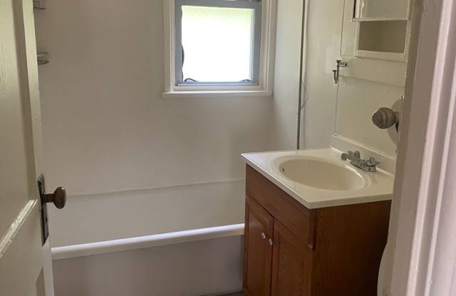Two Bedroom Townhouse - Scenic Hills Homes Midland, PA! photos photos Two Bedroom Townhouse - Scenic Hills Homes Midland, PA! photos photos