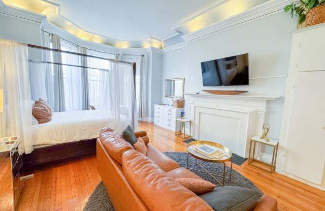 FURNISHED BACK BAY STUDIO - ALL UTILITIES INCLUDED - AVAILABLE AUGUST 2025 - $4000/MONTH photos photos