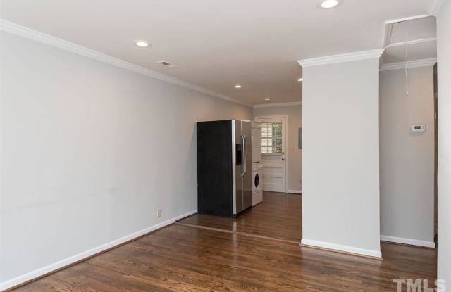 100 W Aycock Street Gallery 4