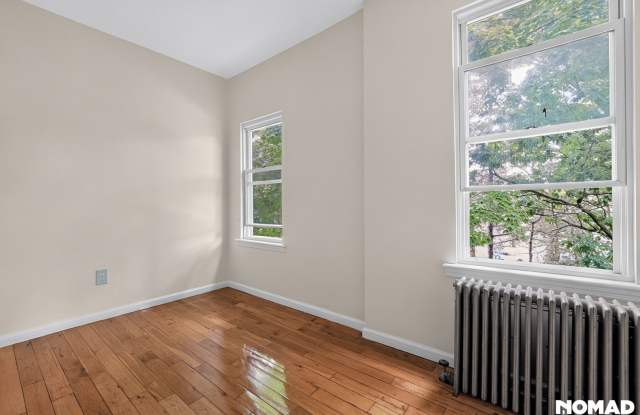 Charming 3BR Duplex in Poughkeepsie photos photos