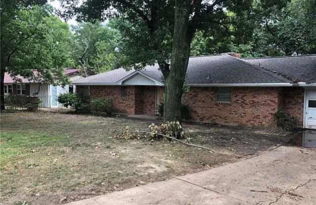 2111 Scripture - 2111 Scripture Street, Denton, TX 76201