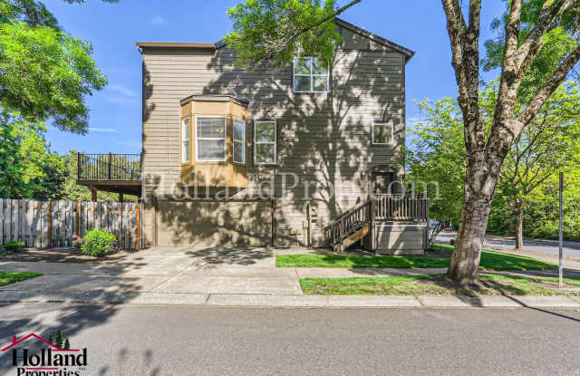 Beautiful End-Unit Townhome with 3 Bedrooms, 3 Full Baths & Private Outdoor Living photos photos