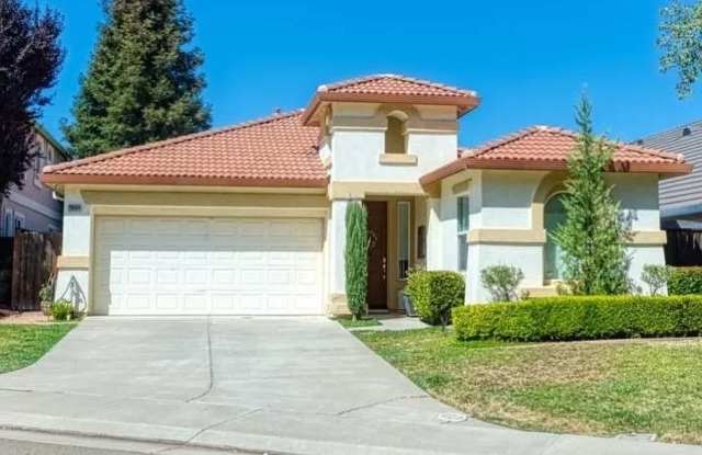Amazing Large 3 Bedroom 2 Bathroom Home for Lease in Patterson photos photos