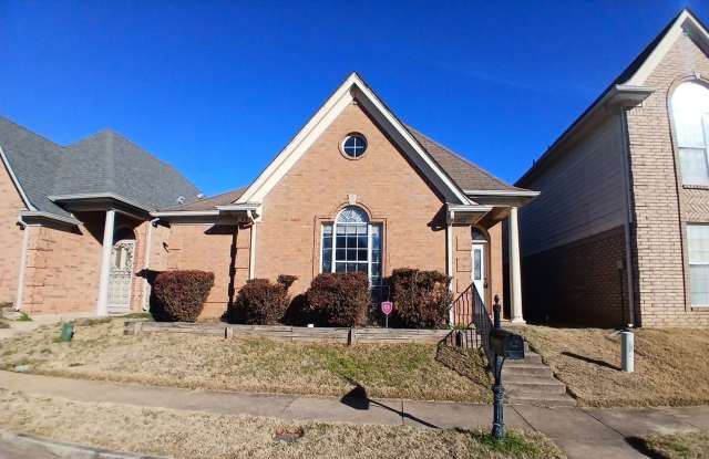 Recently Remolded 3 bed - 2 bath home for Rent - 6812 Showboat Lane, Shelby County, TN 38018