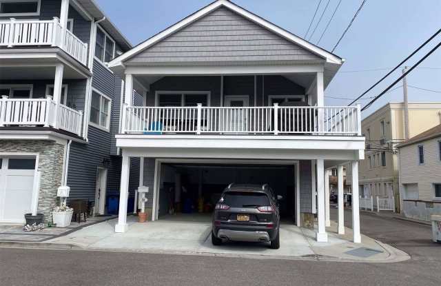 24 Georgia Avenue - 24 Georgia Avenue, Long Beach, NY 11561