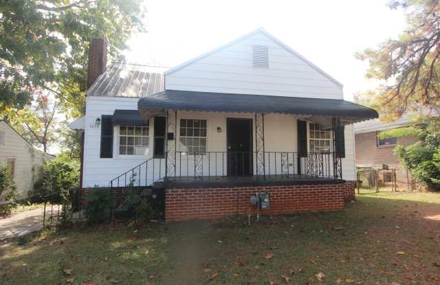 New On The Market with Fresh Updates!! Better Hurry!! - 1633 31st Street Southwest, Birmingham, AL 35211