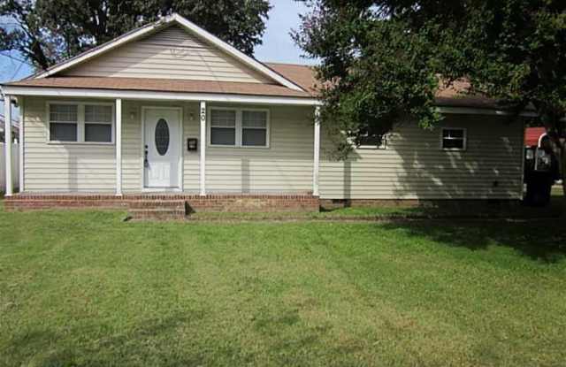20 Robinson Drive - 20 Robinson Drive, Newport News, VA 23601