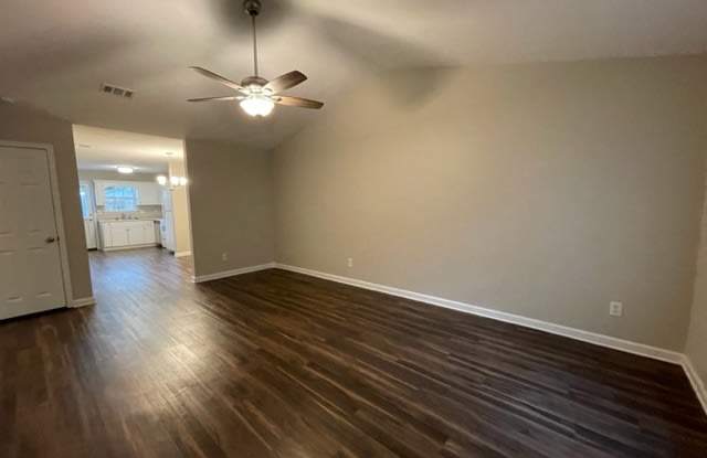 4463 Belair Drive - 2#2 Gallery 2