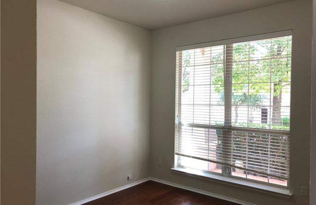 11013 Casitas DR Gallery 4