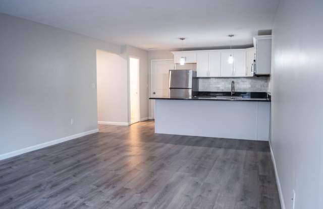 Beautiful 2bd Condo in Westville photos photos