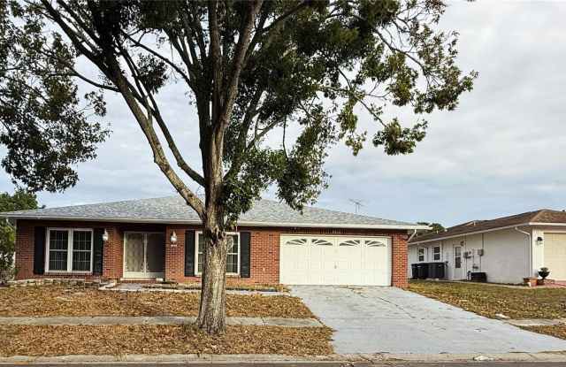 8840 MARTINIQUE LANE - 8840 Martinique Lane, Jasmine Estates, FL 34668