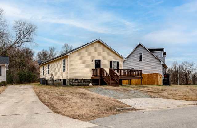 SW Home, Appliances,  All Electric, Wrap around Deck! Gallery 3