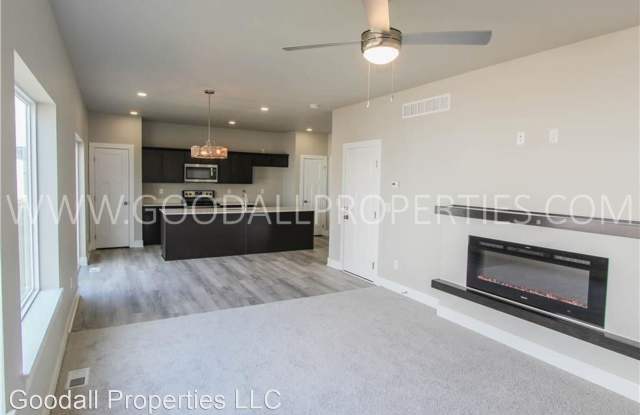 17131 Mistflower Ln Gallery 2