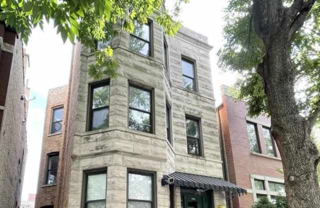 1931 N Hoyne Avenue photos photos