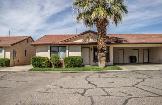 Spanish Palms 3 Bedroom Town Home-$500 Move- in Special! photos photos