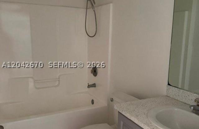 625 Meadow Gallery 4