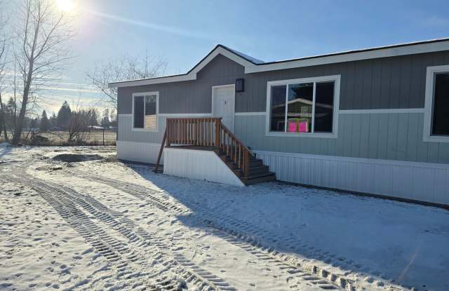 New 3 bdrm 2 bath Manufactured home in Hayden, ID for Rent photos photos
