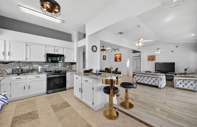 411 DEL MAR Drive Gallery 4