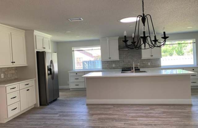 421 Pelican Bay Drive Gallery 4