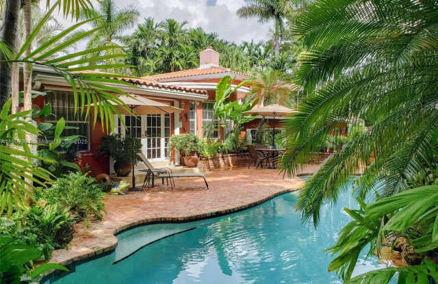 1600 Nocatee Dr - 1600 Nocatee Drive, Miami, FL 33133