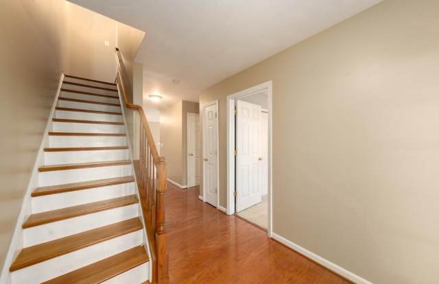 108 CLEARWATER Court Gallery 3