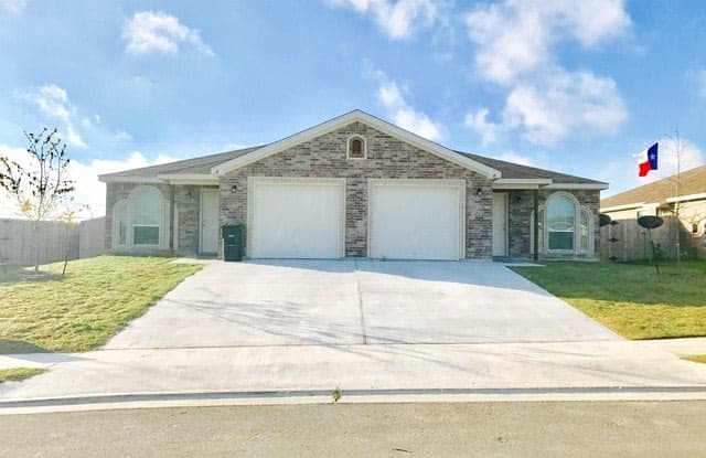 3713 John Chisholm Loop - B - 3713 John Chisholm Loop, Killeen, TX 76542