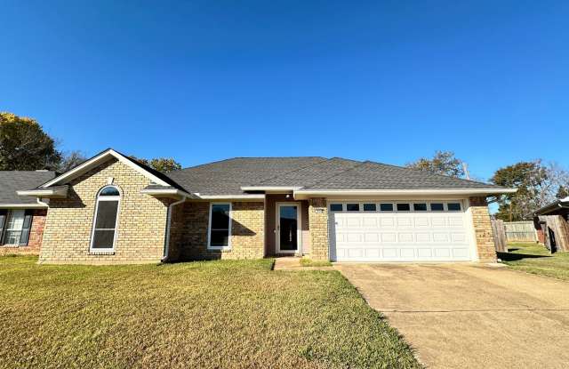 Close to Barksdale Air Force Base... - 1424 Winchester Drive, Bossier City, LA 71112