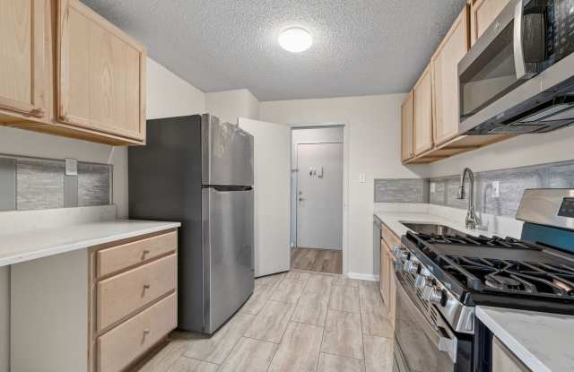 2500 North Van Dorn Street, Apt 223 - 1 photos photos