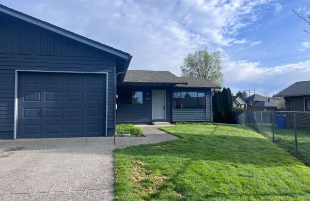 2 BD Duplex with Garage! photos photos