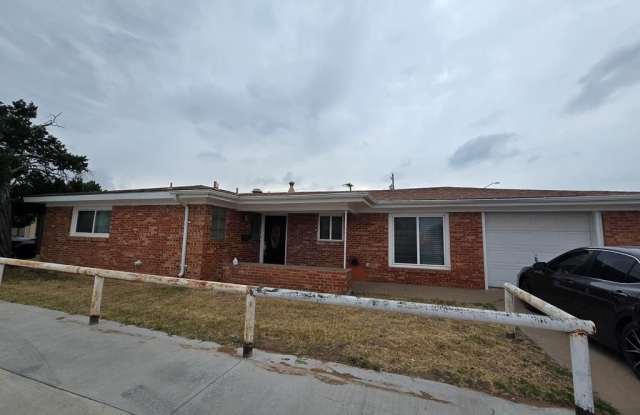 2405 Nabors Lane photos photos