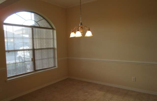 Beautiful 4BR/2BA home in North Central Pensacola. Gallery 4