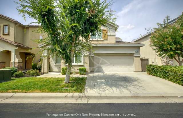 West Roseville 3 bdrm, 2.5 bth in gated community photos photos