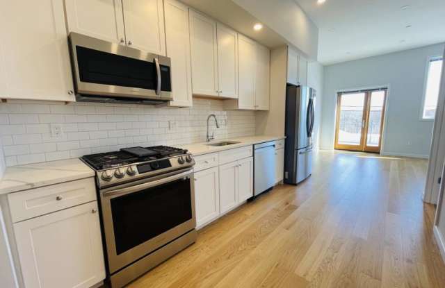 385 Pleasant Street photos photos