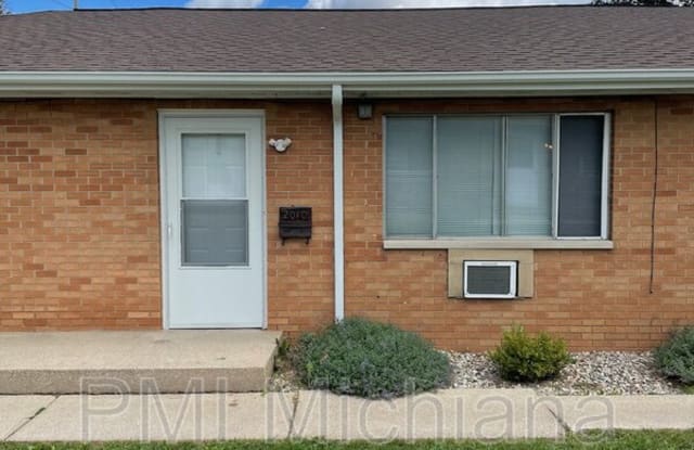 2010 Lathrop St photos photos 2010 Lathrop St photos photos