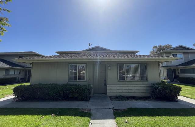2654 Victoria Avenue - 1 photos photos