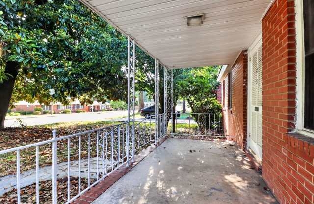 RENT SPECIAL ON 3 BEDROOM HOME!! Gallery 3
